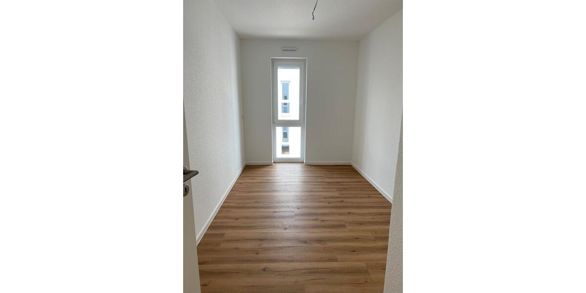 Etagenwohnung Hargesheim - 2 Zimmer, 81 m&sup2;, 1.100&euro; | Angebot:21641397