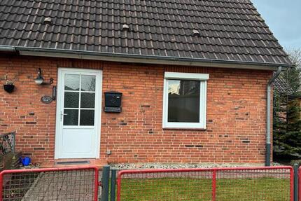 Haus Erfde - 3 Zimmer, 70 m&sup2;, 780&euro; | Angebot:24373006