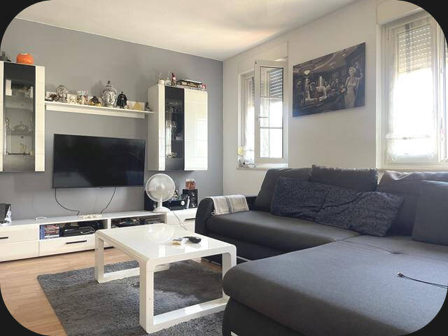 Etagenwohnung Singen (Hohentwiel) Singen - 2 Zimmer, 61 m&sup2;, 760&euro; | Angebot:26686257