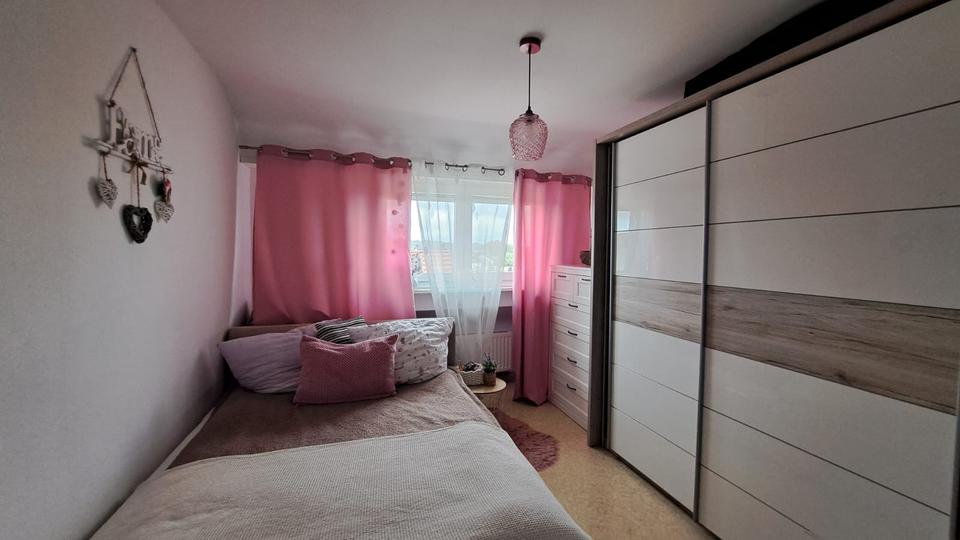 Etagenwohnung Losheim am See - 3 Zimmer, 75 m&sup2;, 700&euro; | Angebot:26549979