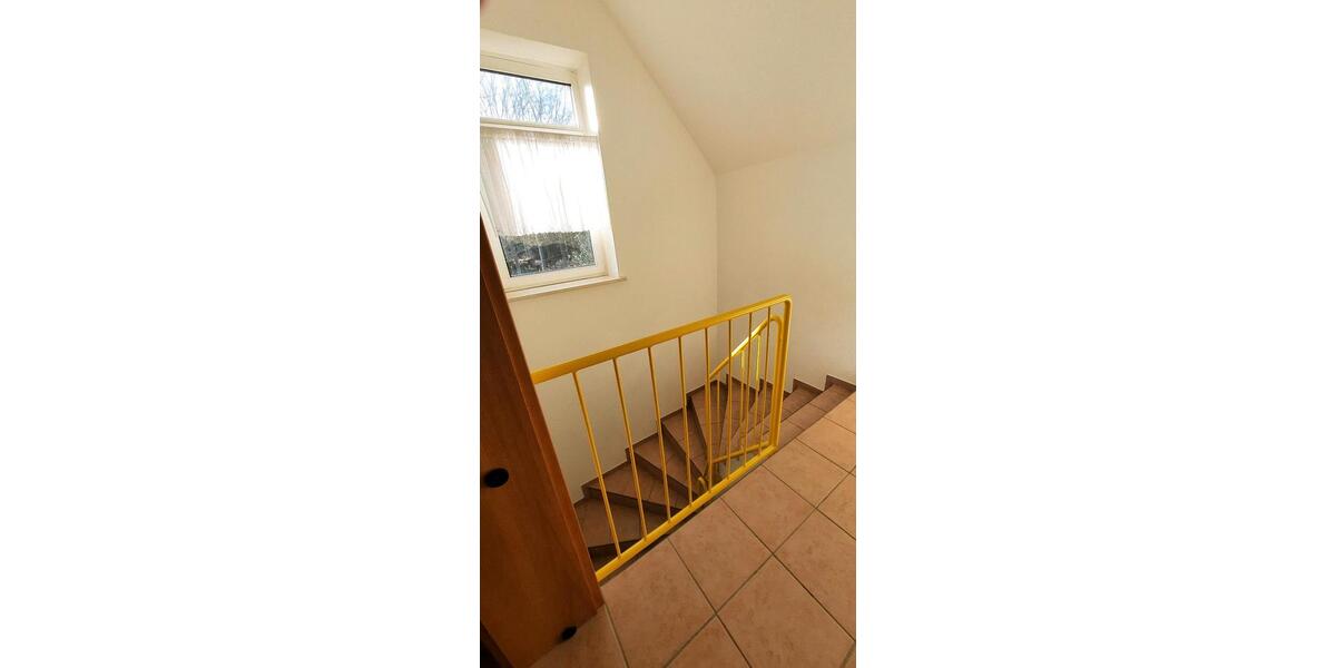 Etagenwohnung Walsrode - 3 Zimmer, 90 m&sup2;, 670&euro; | Angebot:25964861