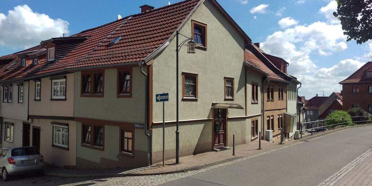 Mehrfamilienhaus, Wohnhaus Waltershausen - 4 Zimmer, 100 m&sup2;, 790&euro; | Angebot:25732008