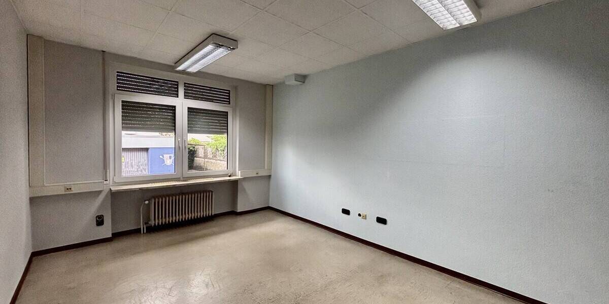 Gewerbeobjekt Trier / Heiligkreuz Heiligkreuz - 1 Zimmer, 2.500&euro; | Angebot:23560418