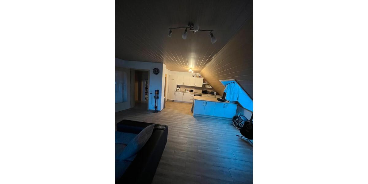 Dachgeschoßwohnung Attenweiler - 2 Zimmer, 88 m&sup2;, 875&euro; | Angebot:24742857