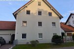 Große 5-Zi-Wohnung-WFL ca. 140 m² 3-4-SchlafZimmer hochw. Einbauküche extra ArbeitsZimmer Terrassen-Balkon 1. OG mit Garage.