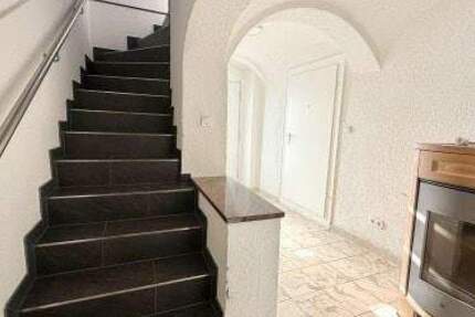 Haus Floß Weikersmühle - 7 Zimmer, 182 m&sup2;, 1.590&euro; | Angebot:26155311