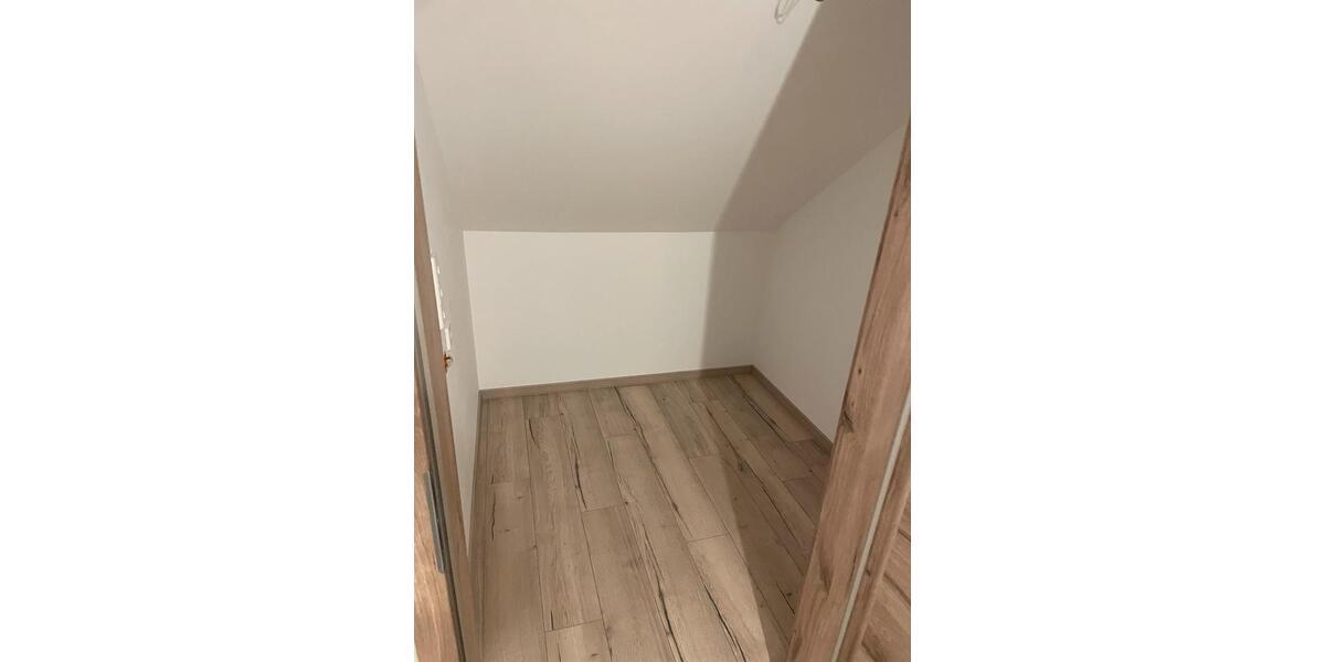 34 zimmerwohnung zu vermieten in Peterzell 3.5 zimmer