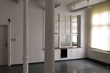 Büro in Eibau 840 € 164 m² zimmer