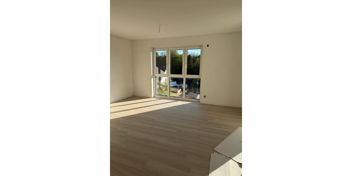 Erdgeschoßwohnung Schlüchtern - 3 Zimmer, 94 m&sup2;, 1.350&euro; | Angebot:26626611