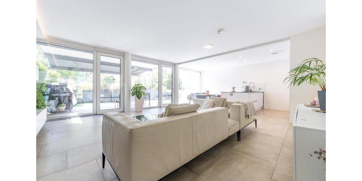 Etagenwohnung Lörrach - 3 Zimmer, 118 m&sup2;, 1.800&euro; | Angebot:26660011