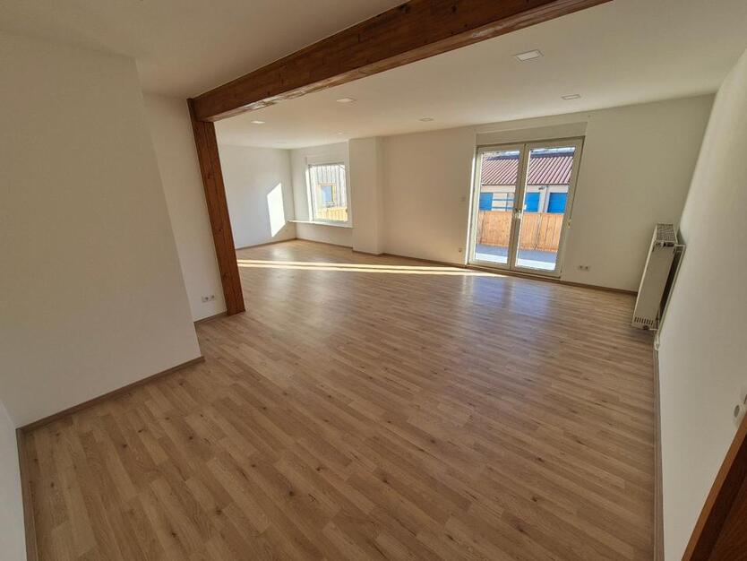 Wohnung 145m² mit Balkon und Keller
