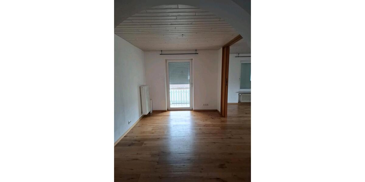 Etagenwohnung Feldkirchen-Westerham Westerham - 5.5 Zimmer, 105 m&sup2;, 1.750&euro; | Angebot:25417767