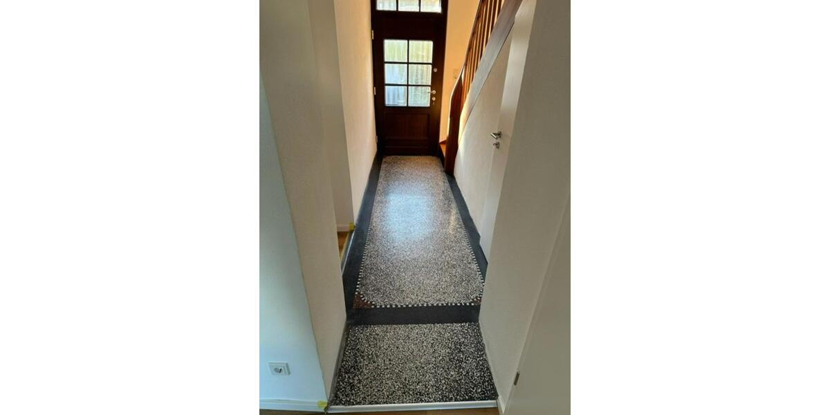 Etagenwohnung Salmtal - 5 Zimmer, 132 m&sup2;, 1.400&euro; | Angebot:24782440