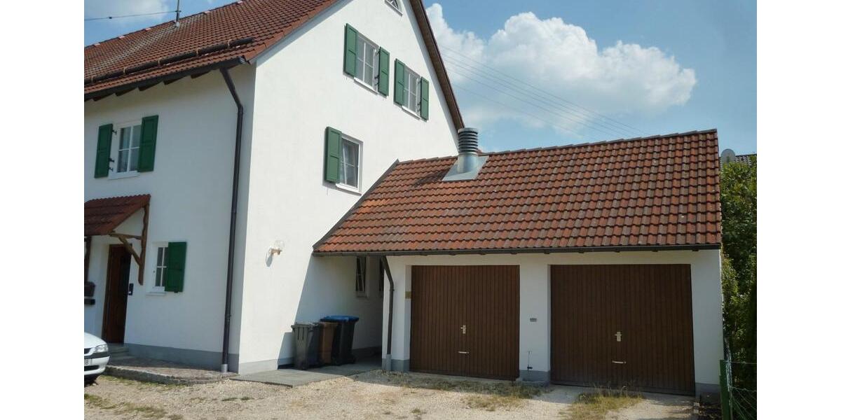 Etagenwohnung Aichen - 6 Zimmer, 202 m&sup2;, 990&euro; | Angebot:26261881