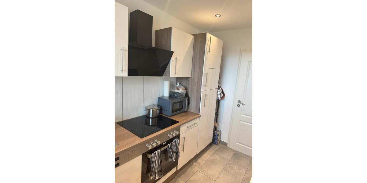 Sanierte 2 Zimmer Wohnung mit Balkon und Einbauküche 2 zimmer