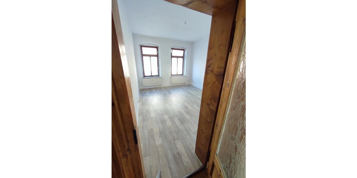 Hochparterre Frankenberg (Sachsen) - 3 Zimmer, 67 m&sup2;, 325&euro; | Angebot:26606768