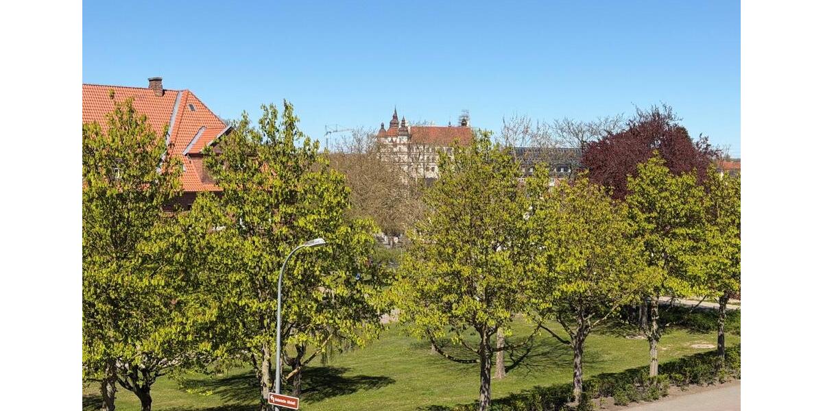Dachgeschoßwohnung Güstrow - 2 Zimmer, 68 m&sup2;, 544&euro; | Angebot:26705583