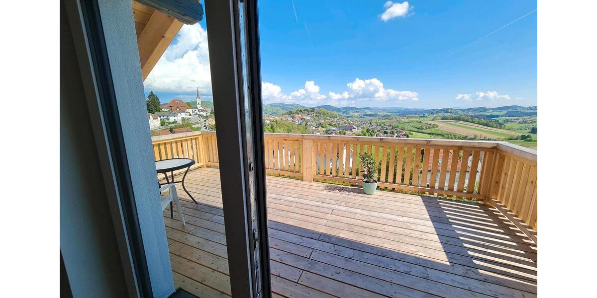 Dachgeschoßwohnung Schönberg - 2 Zimmer, 63 m&sup2;, 680&euro; | Angebot:26263159