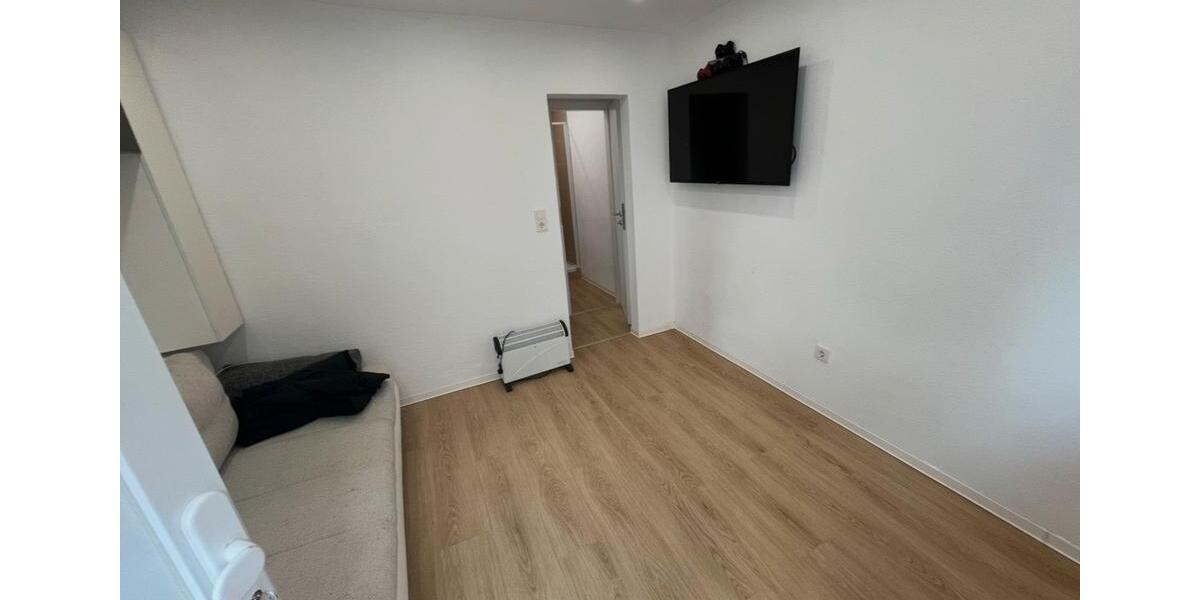 Etagenwohnung Neuwied Feldkirchen - 1 Zimmer, 28 m&sup2;, 650&euro; | Angebot:26545187