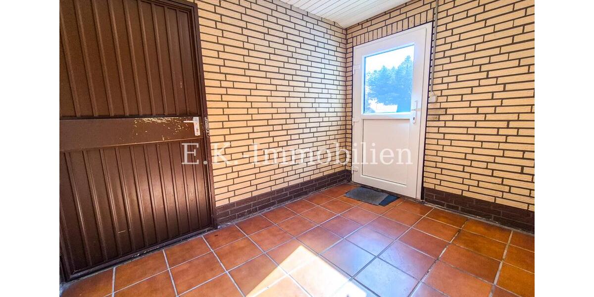 Erdgeschoßwohnung Rhauderfehn - 3 Zimmer, 110 m&sup2;, 880&euro; | Angebot:25803533