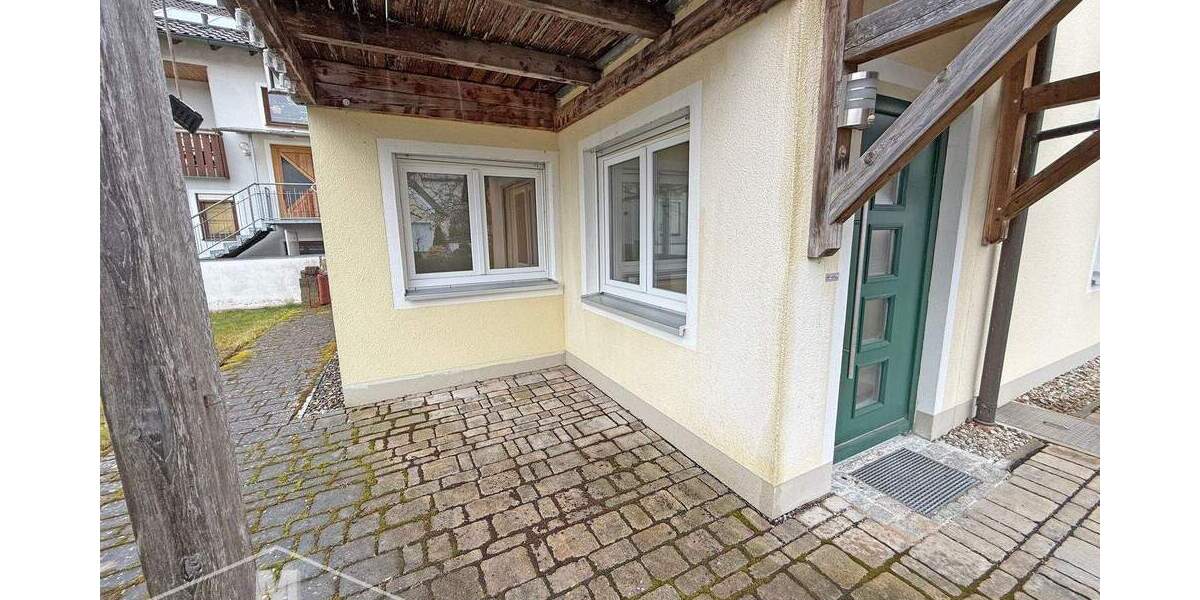 Etagenwohnung Beilngries Kottingwörth - 2 Zimmer, 45 m&sup2;, 380&euro; | Angebot:25109354