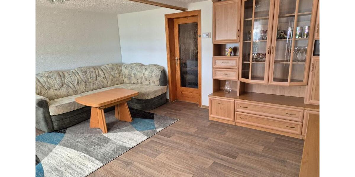 Einfamilienhaus Finsterwalde - 3 Zimmer, 81 m&sup2;, 500&euro; | Angebot:24771456