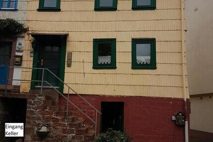 Haus Kirchzell - 5 Zimmer, 92 m&sup2;, 850&euro; | Angebot:25907282