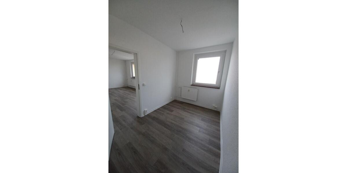Etagenwohnung Wolmirstedt - 3 Zimmer, 64 m&sup2;, 385&euro; | Angebot:25579455