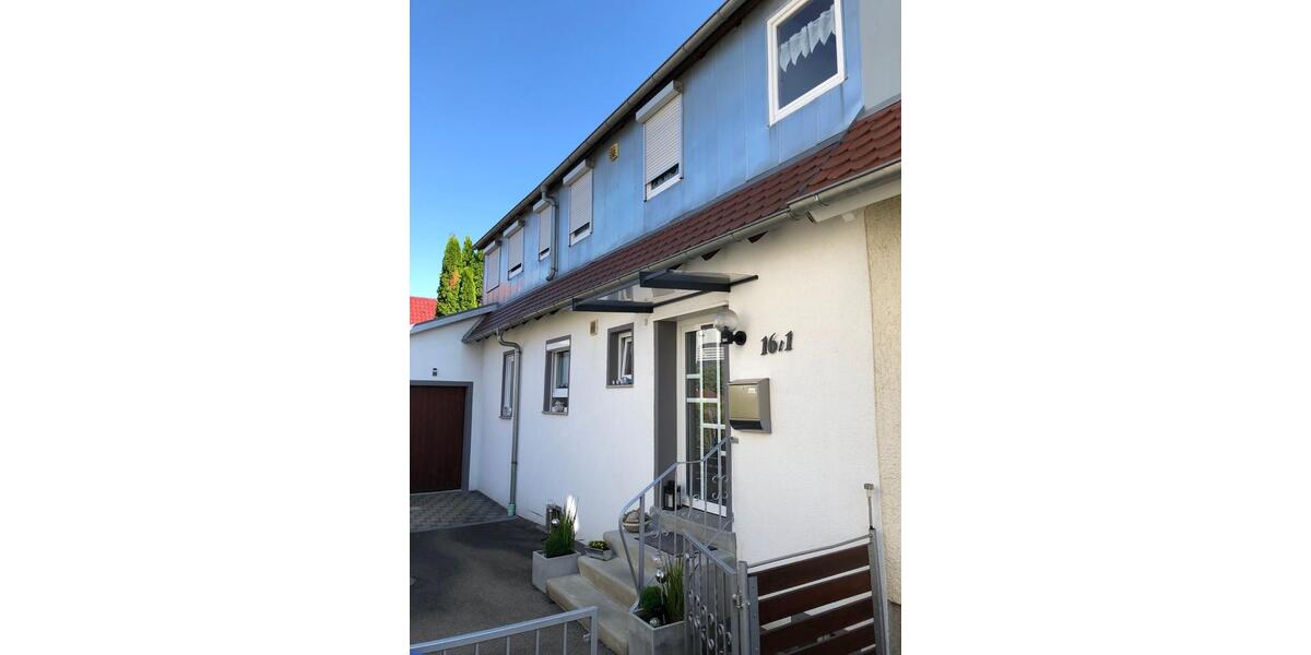 Dachgeschoßwohnung Friedrichshafen Allmannsweiler - 2 Zimmer, 50 m&sup2;, 680&euro; | Angebot:25945553