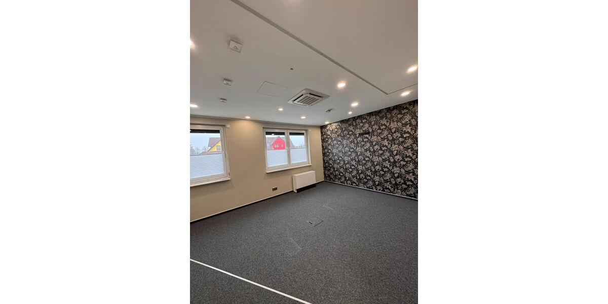 Gewerbeobjekt Neubrandenburg Datzeberg - 1.000&euro; | Angebot:24751452