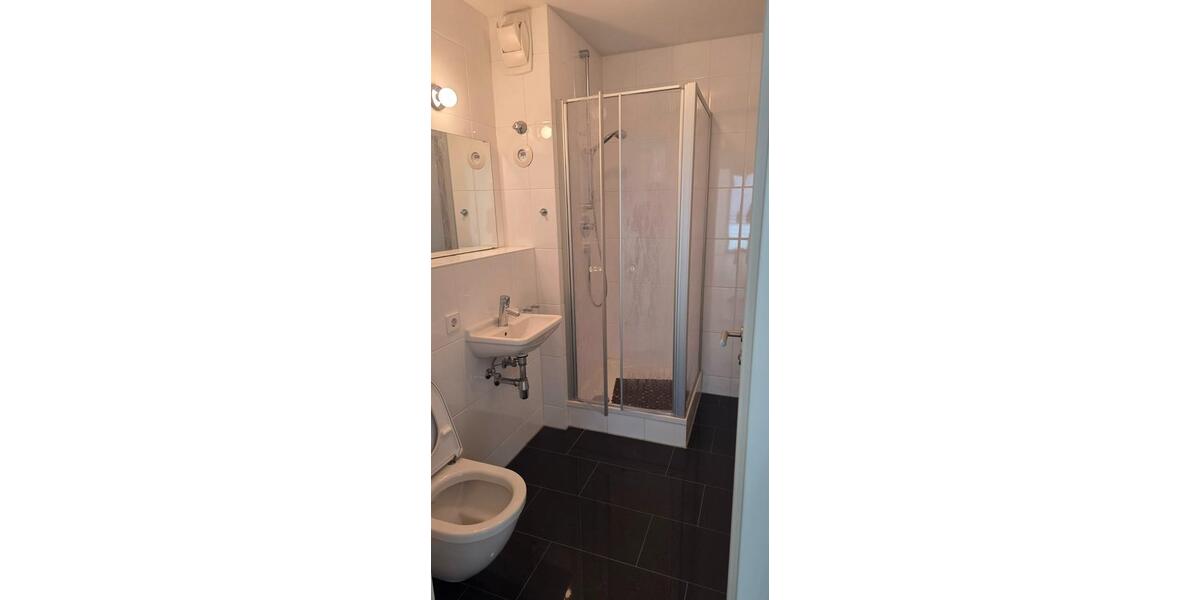 Etagenwohnung Stuttgart Stuttgart-Ost - 3 Zimmer, 126 m&sup2;, 2.000&euro; | Angebot:26619121