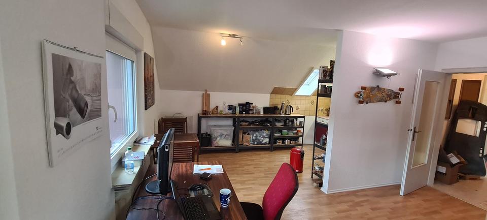 Dachgeschoßwohnung Gummersbach Berstig Süd - 2 Zimmer, 62 m&sup2;, 490&euro; | Angebot:24100583