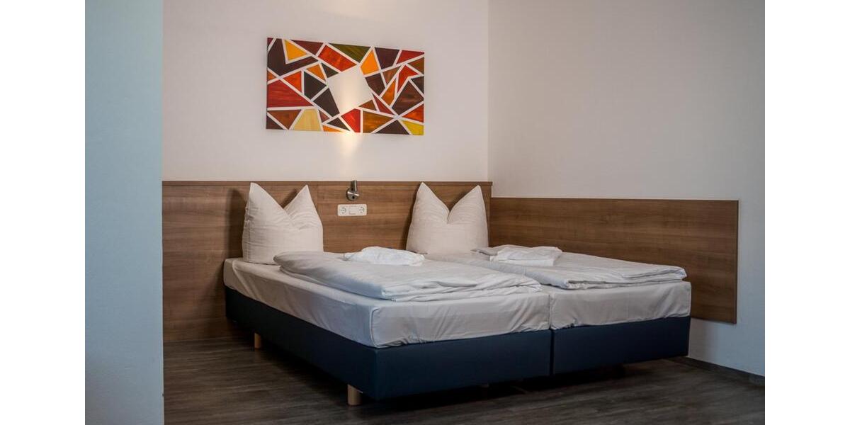 Etagenwohnung Aiterhofen - 1 Zimmer, 14 m&sup2;, 80&euro; | Angebot:18916523