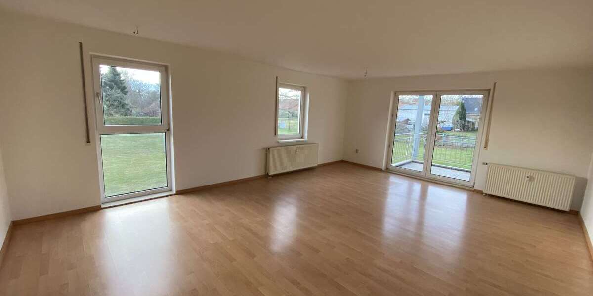 Wohnung zum Mieten in Triestewitz 410 € 74 m² 3 zimmer