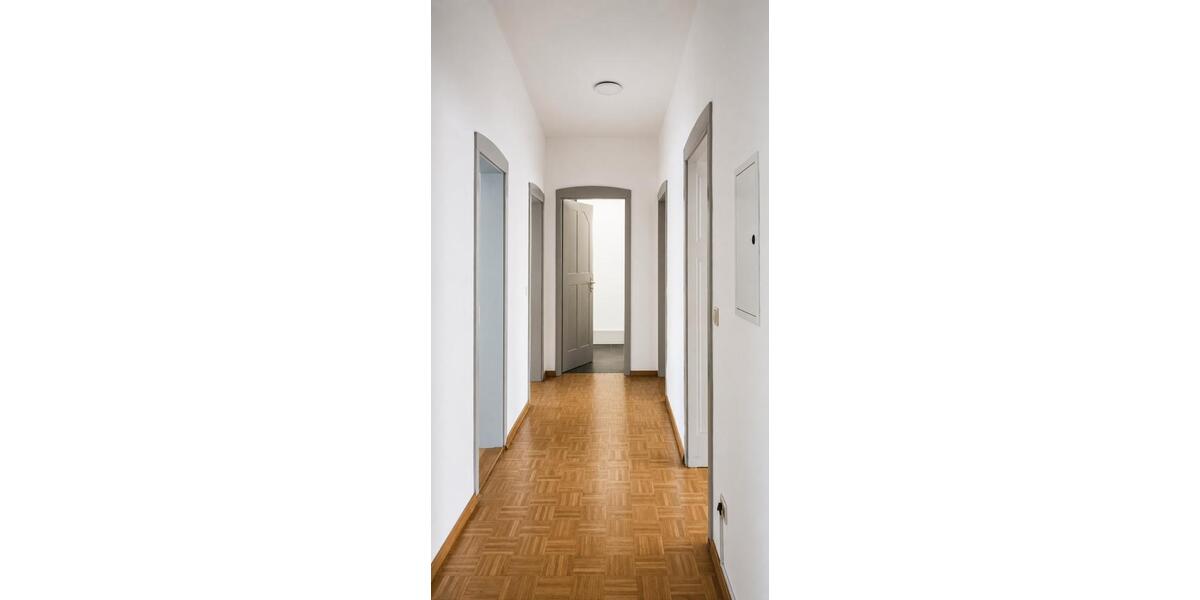 Etagenwohnung Halle (Saale) Damaschkestraße - 4 Zimmer, 95 m&sup2;, 930&euro; | Angebot:26656971