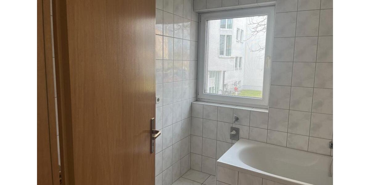 Etagenwohnung Neuburg - 4 Zimmer, 86 m&sup2;, 780&euro; | Angebot:25719784