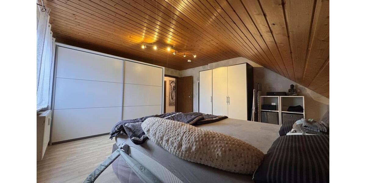 Etagenwohnung Crailsheim - 4 Zimmer, 93 m&sup2;, 850&euro; | Angebot:25219642