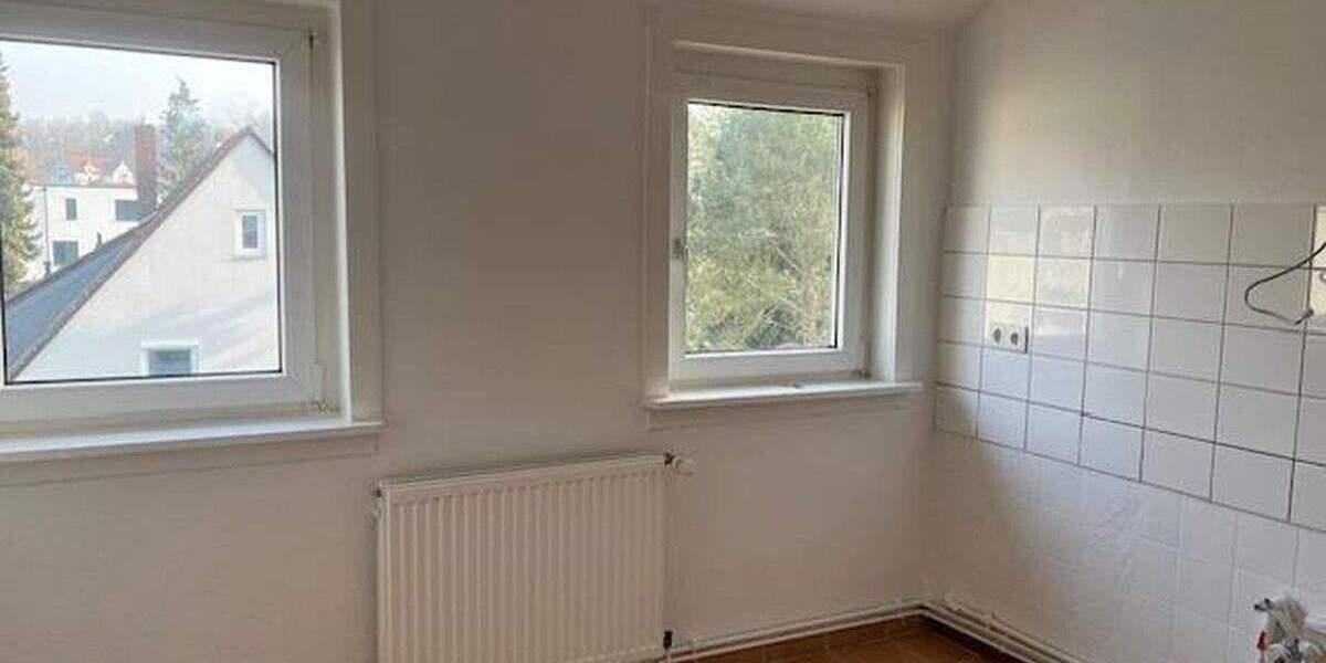 Etagenwohnung Hameln Nordstadt - 3 Zimmer, 81 m&sup2;, 725&euro; | Angebot:25752905