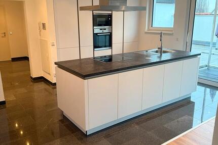 Haus Westhofen - 3.5 Zimmer, 125 m&sup2;, 1.250&euro; | Angebot:25104284