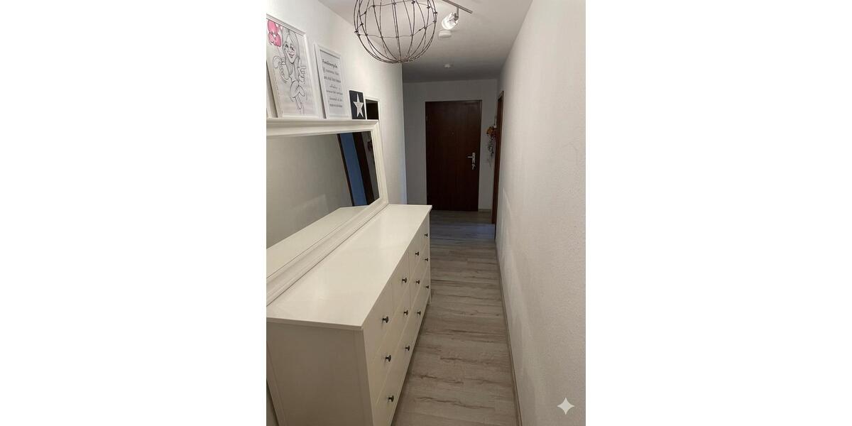 Dachgeschoßwohnung Wuppertal - 4 Zimmer, 97 m&sup2;, 702&euro; | Angebot:26480762