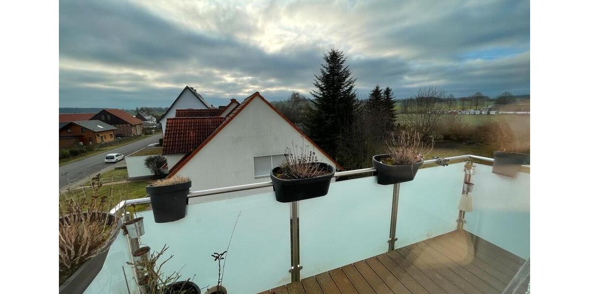 45 ZK 2 Bäder DG Wohnung in Harste 5 zimmer