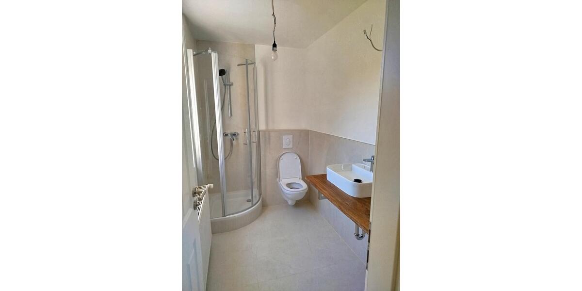 Doppelhaushälfte Erkner - 4.5 Zimmer, 90 m&sup2;, 1.700&euro; | Angebot:26493828