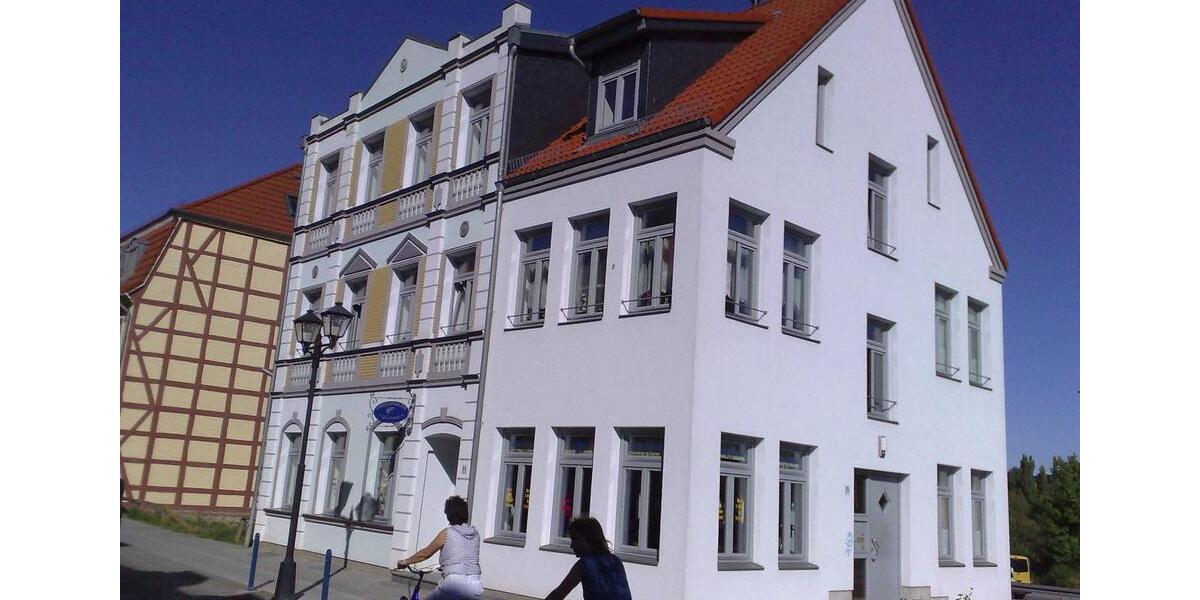 Etagenwohnung Waren (Müritz) - 2 Zimmer, 53 m&sup2;, 450&euro; | Angebot:25265124