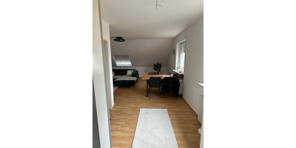 Dachgeschoßwohnung Speyer - 3 Zimmer, 61 m&sup2;, 900&euro; | Angebot:25982038
