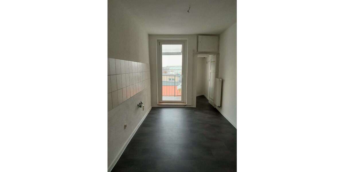 Etagenwohnung Leipzig Mockau-Süd - 3 Zimmer, 81 m&sup2;, 690&euro; | Angebot:26185467