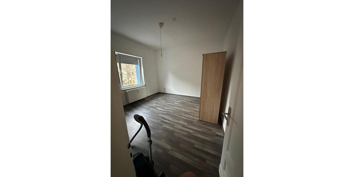 2,5 Zimmer Mietwohnung 1 zimmer