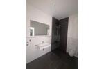 Neubau: 2,5-Zimmer-Wohnung in Aalen mit EBK, Balkon & Carport