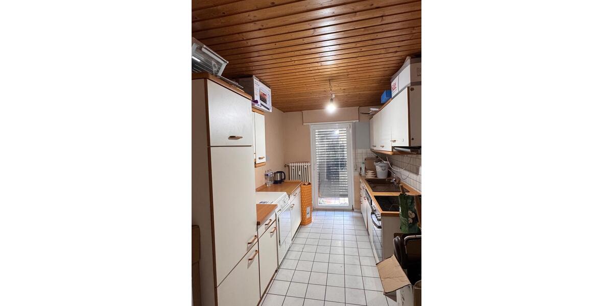 Etagenwohnung Reilingen - 2 Zimmer, 72 m&sup2;, 900&euro; | Angebot:24846724