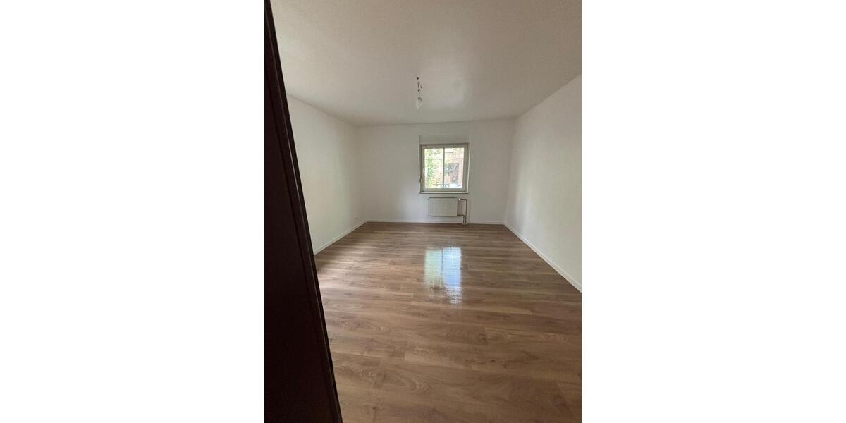 Erdgeschoßwohnung Duisburg Walsum - 2 Zimmer, 63 m&sup2;, 550&euro; | Angebot:26611655