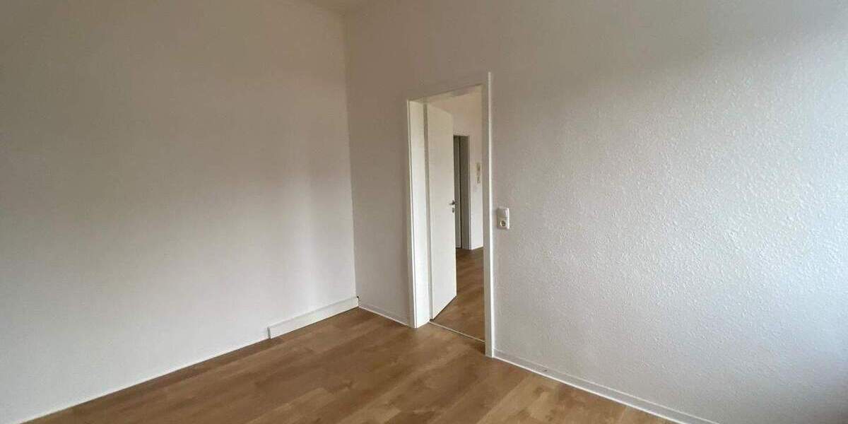 Etagenwohnung Gersdorf - 2 Zimmer, 60 m&sup2;, 360&euro; | Angebot:24749060
